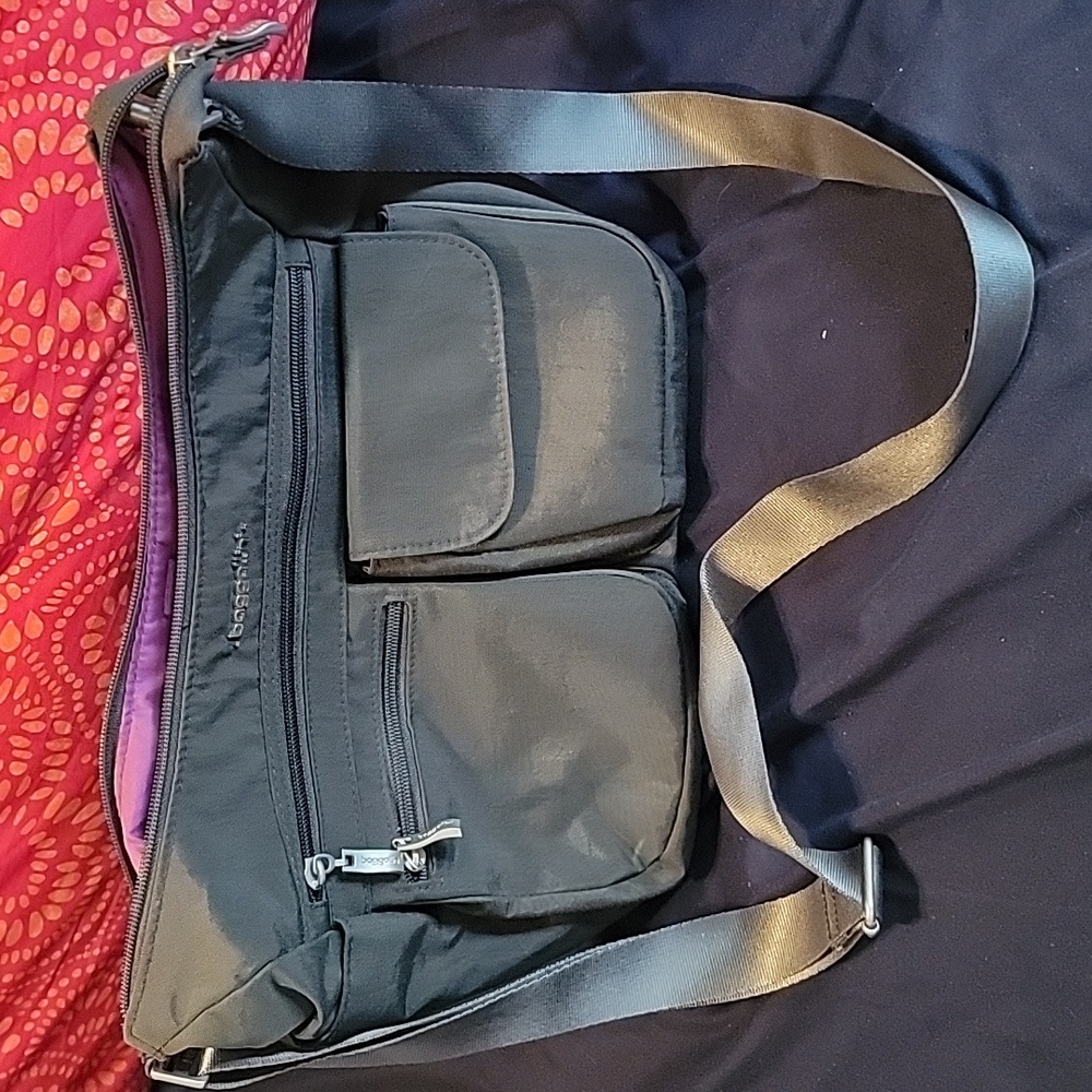Baggallini Crossbody Hobo Tote